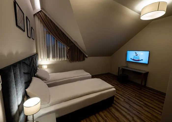 & Krakowska 3* Kobiernice