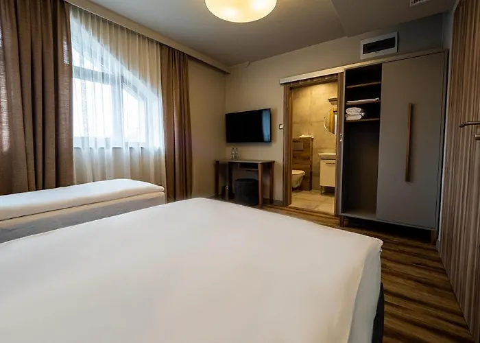 & Krakowska 3* Kobiernice