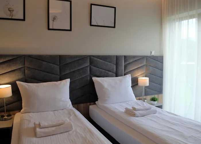 & Krakowska بيت ضيافة